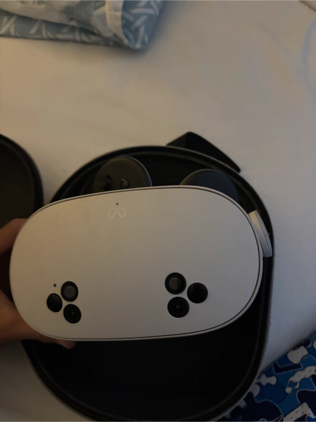 Meta Quest 3s VR Headset and Controllers