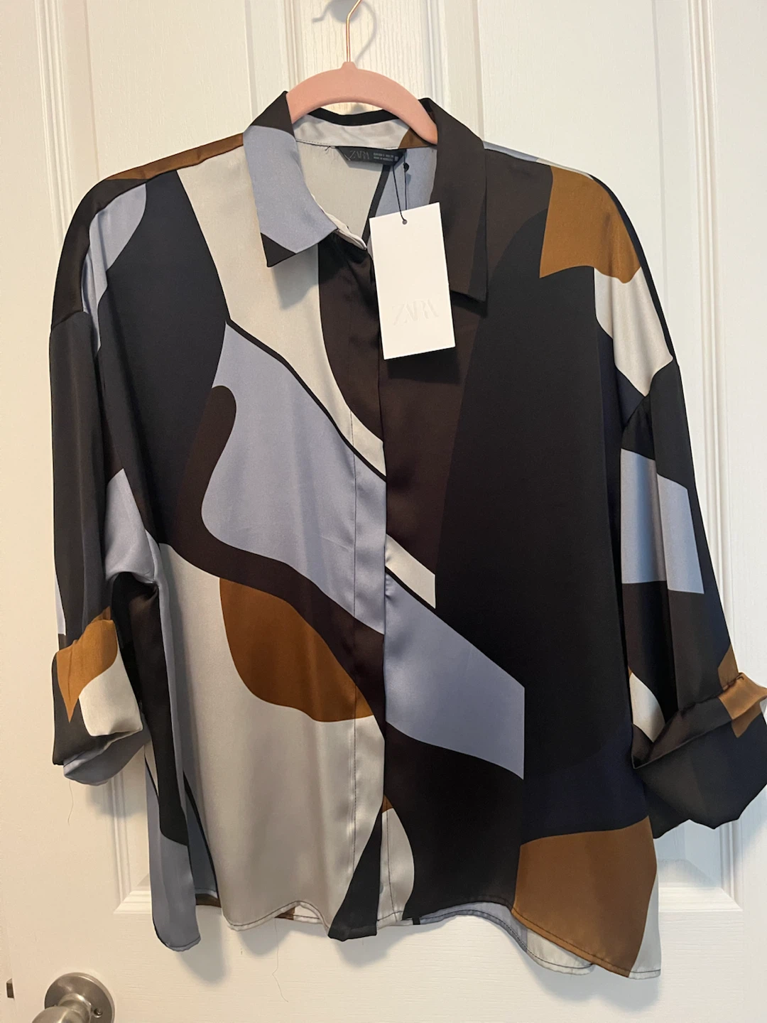 New ZARA Abstract Print Button-Up Shirt