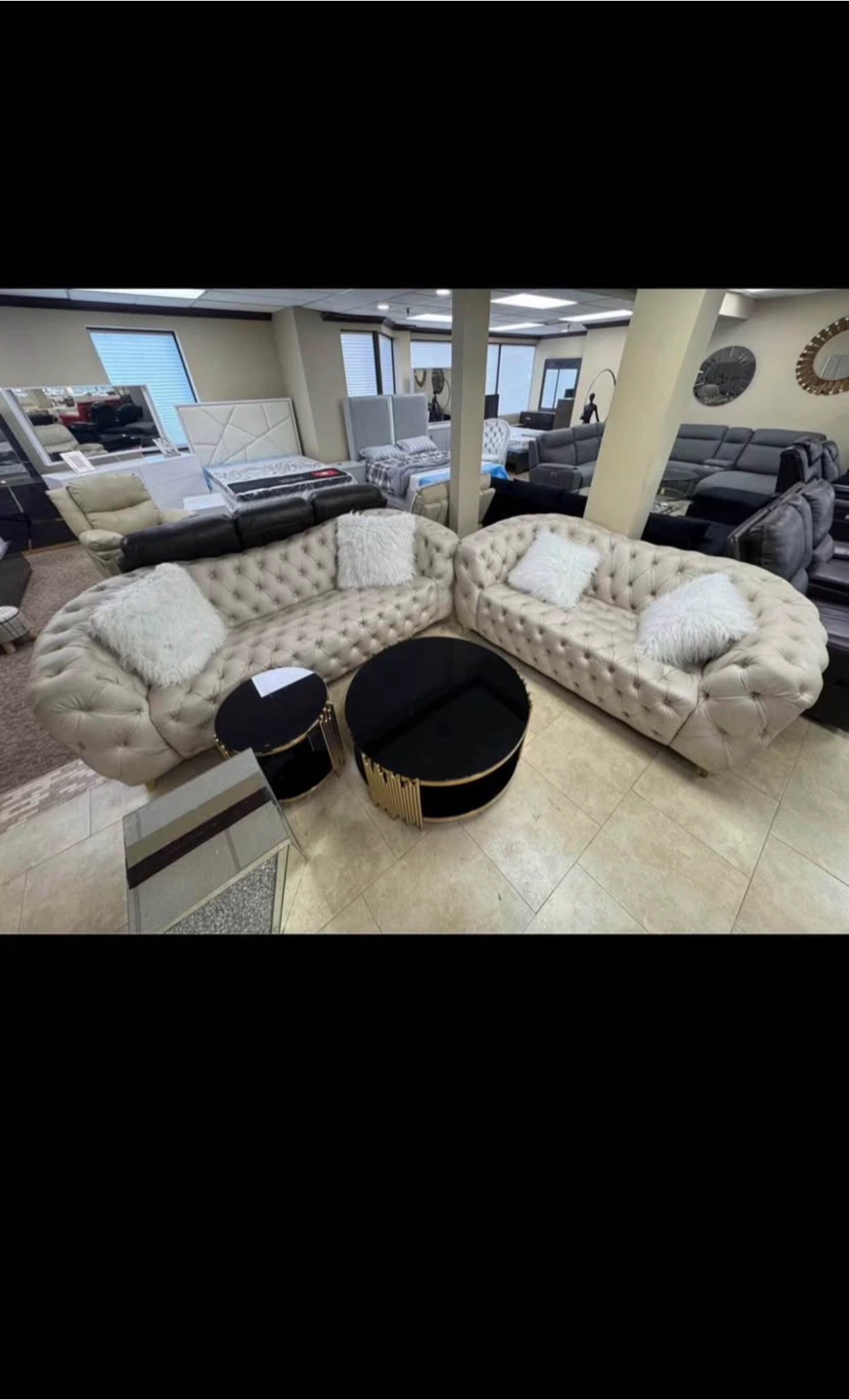 Tufted Chesterfield Sofa Set