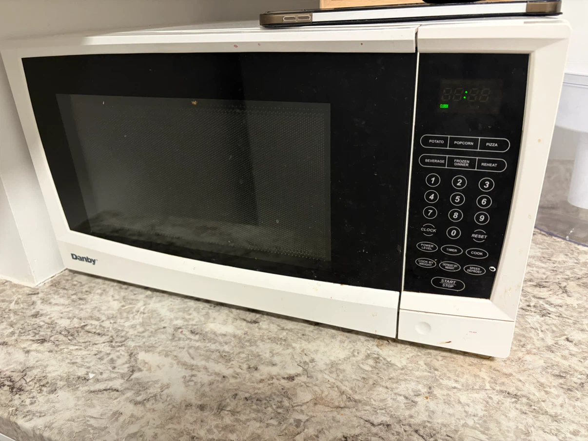 Danby Microwave Oven