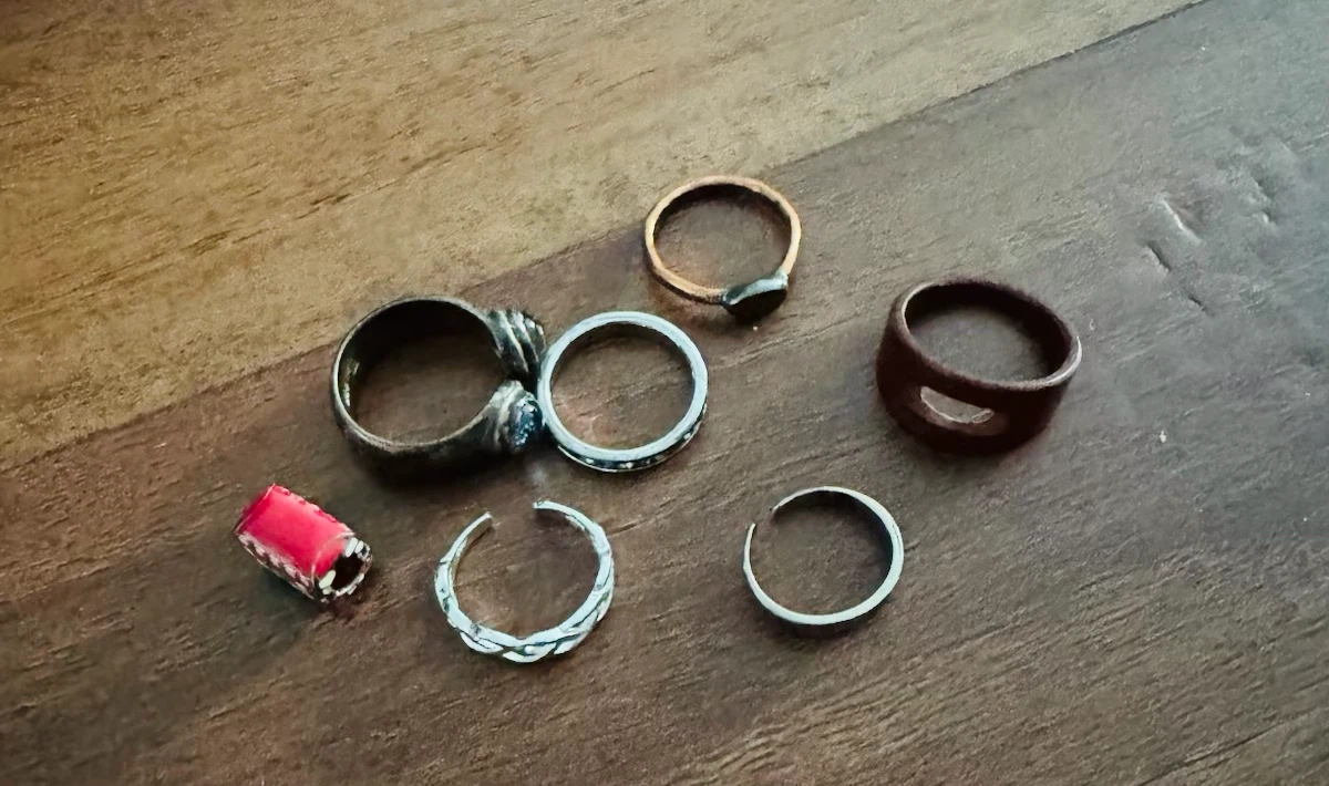 Assorted Jewelry Lot - photo 4