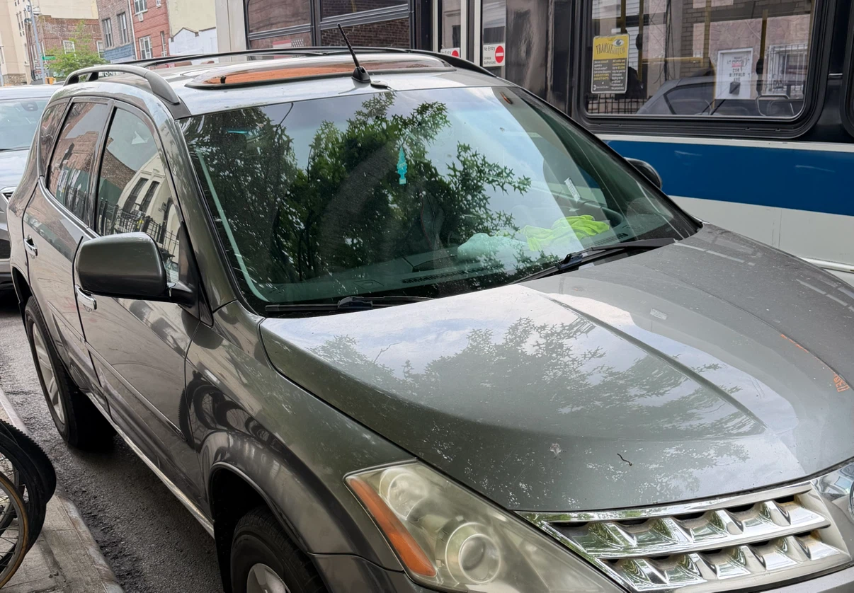 VEHICLE - photo 2