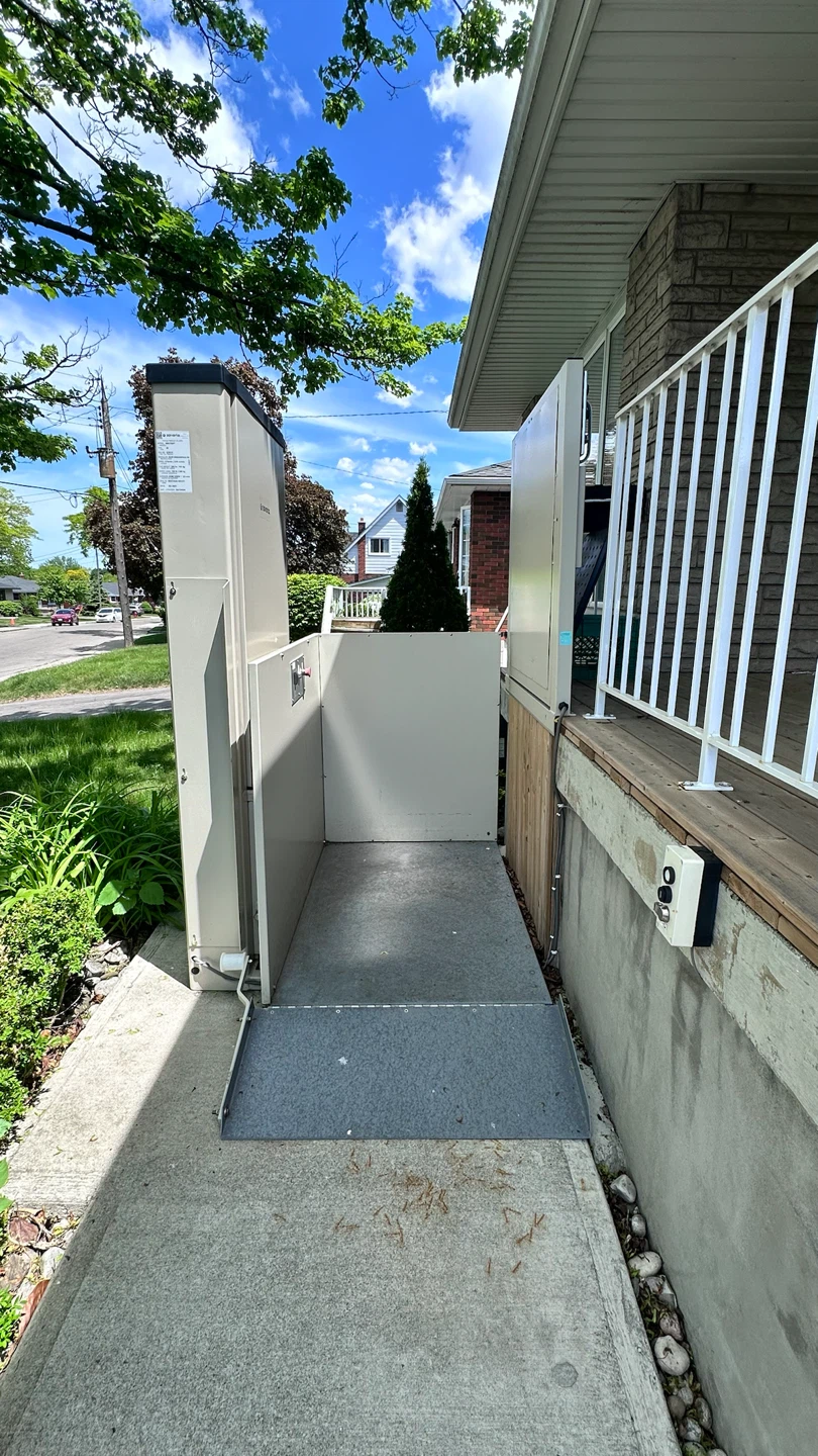 Savaria Multilift Vertical Platform Lift