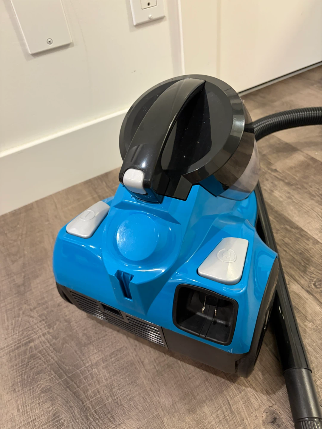 BISSELL Vacuum in great condition - photo 3