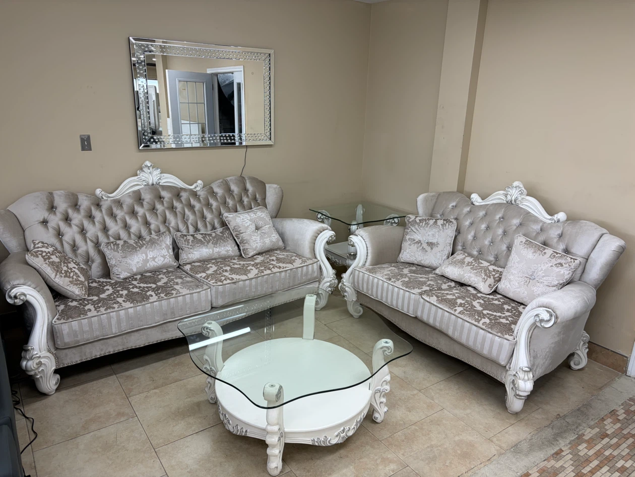 Sofa set