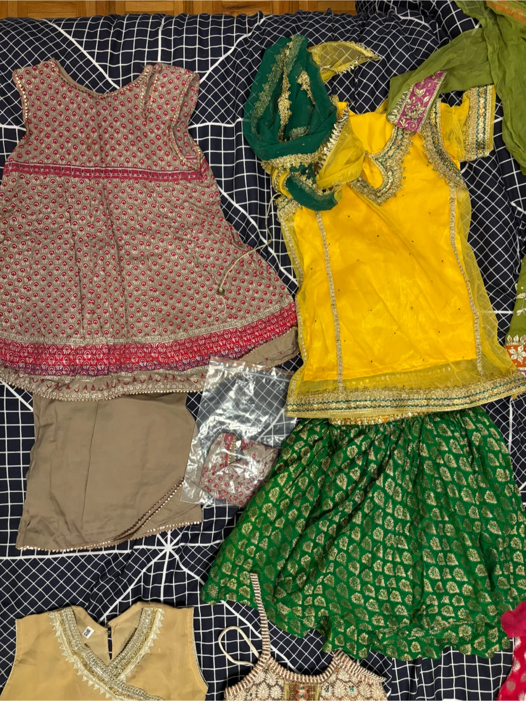 Girls'  Ethnic Wear $5-$10 each - photo 4