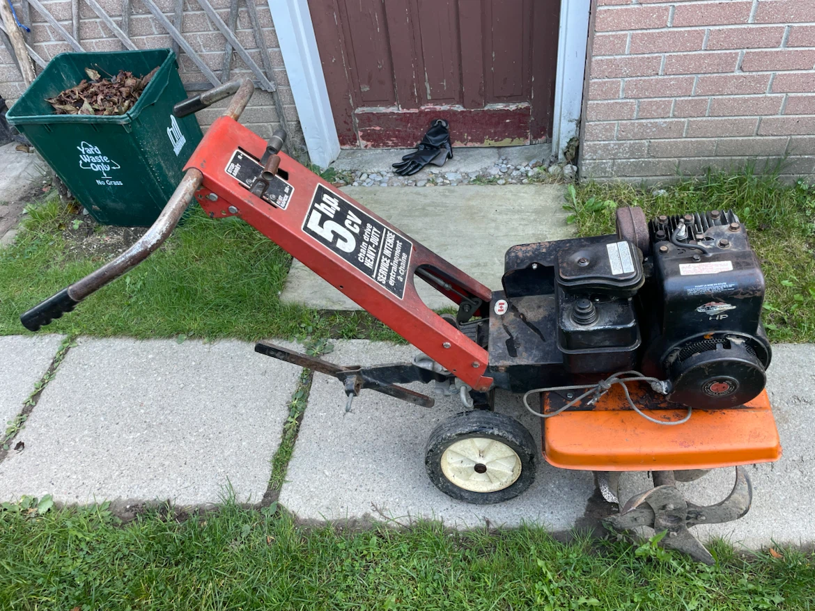 Garden tiller / cultivator & delivery