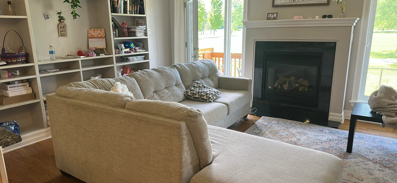 Light Grey Sectional Sofa with Chaise