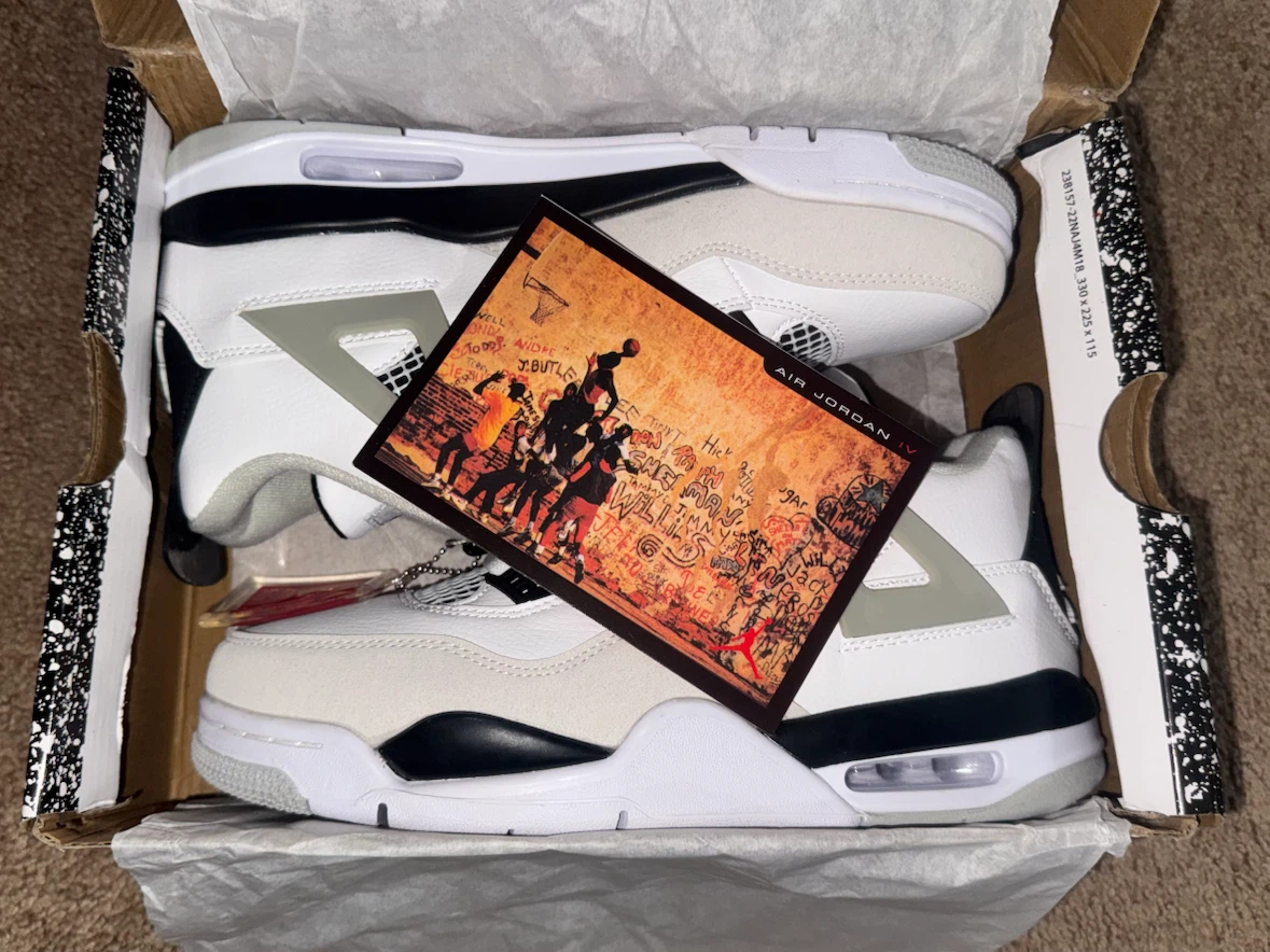 Jordan Air Jordan 4 Retro 'Military Black