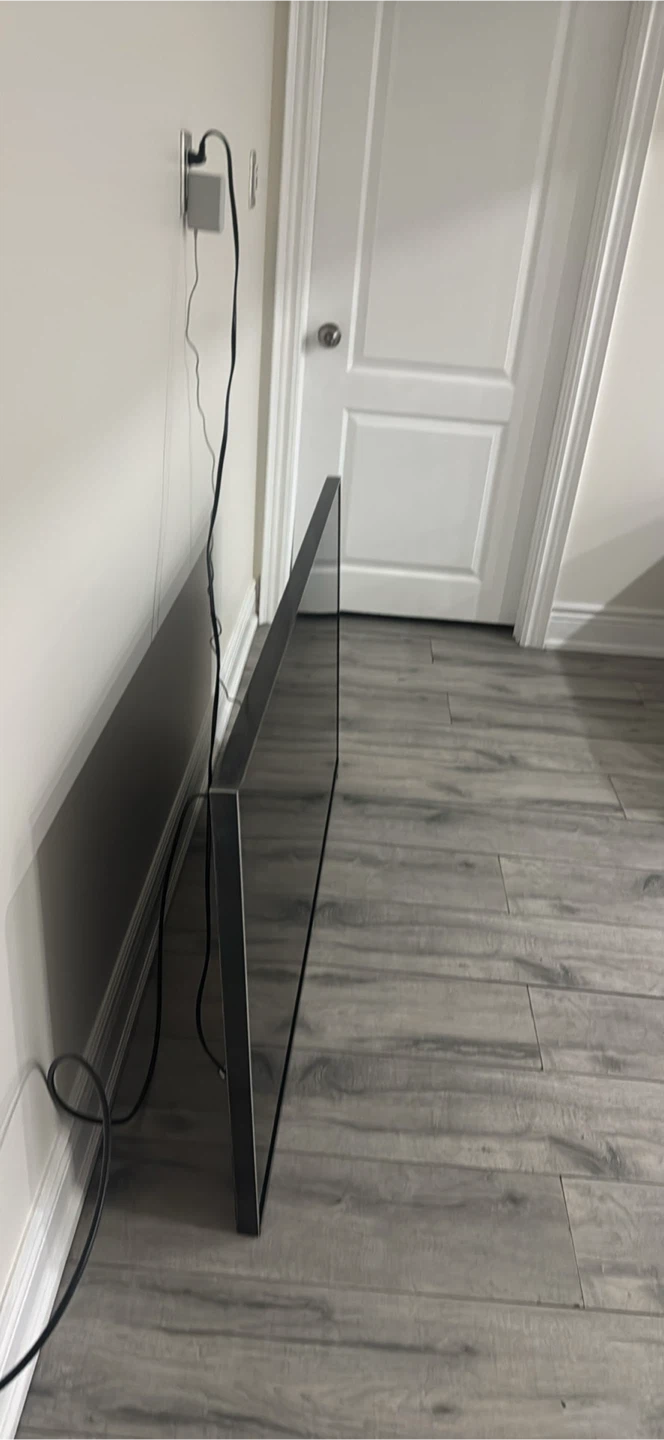 55” TCL 4K TV - photo 2