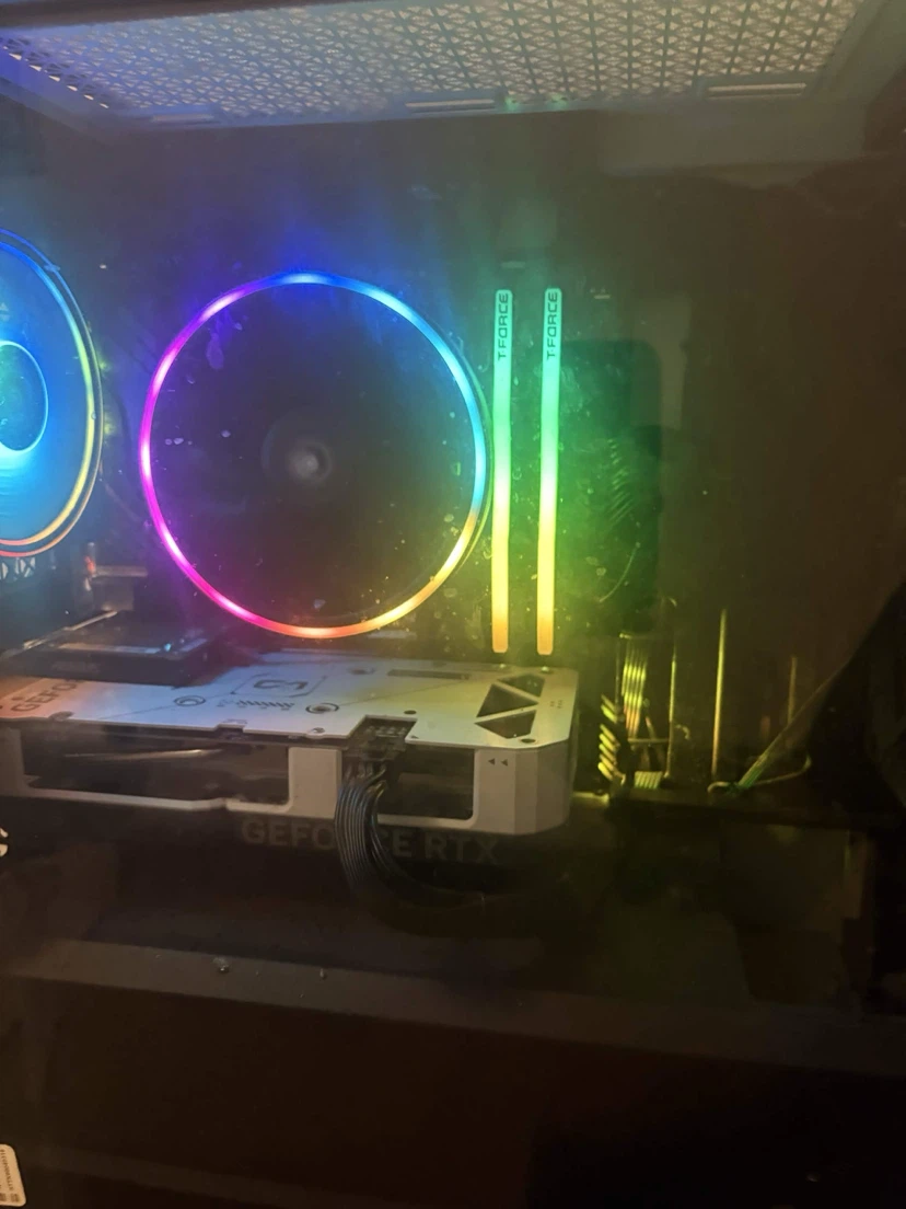ARMOURY Gaming PC - photo 2