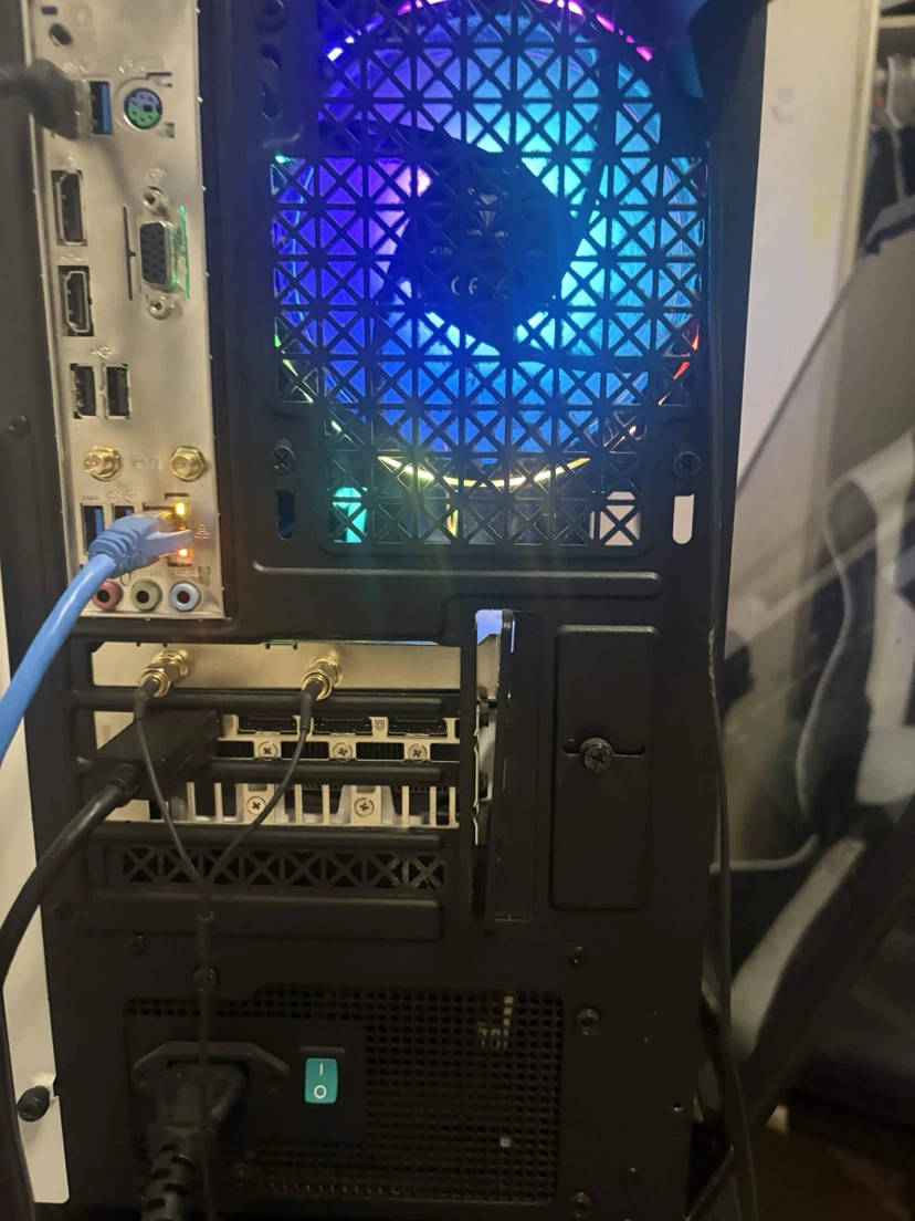 ARMOURY Gaming PC - photo 4