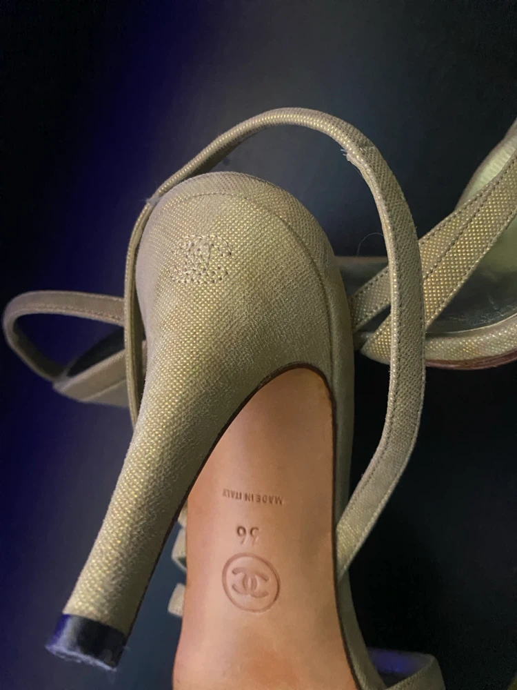 Chanel Slingback Heels - photo 3