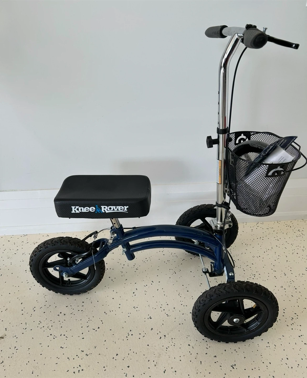 Knee Rover Steerable Knee Scooter