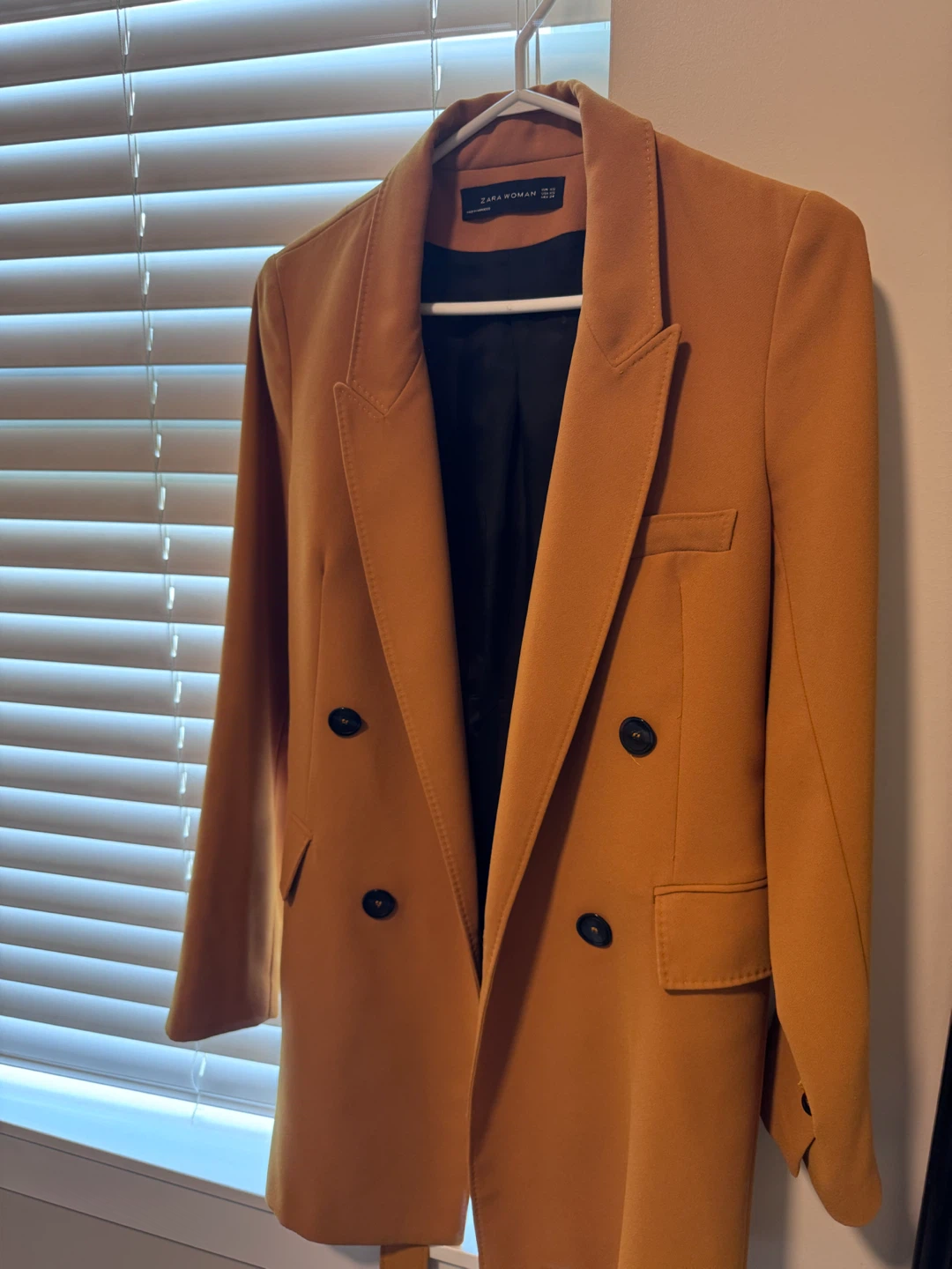 ZARA WOMAN Mustard Yellow Double-Breasted Blazer