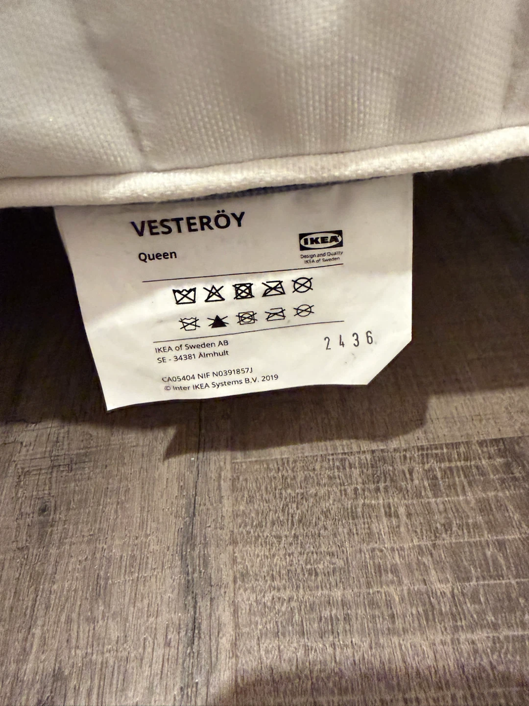 IKEA Queen VESTEROY hybrid mid firm mattress - photo 3