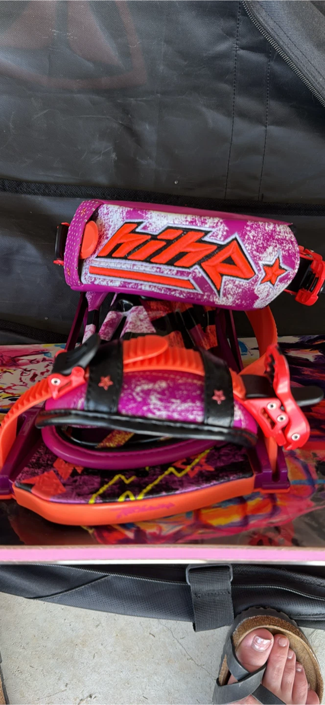 PRACTICALLY NEW - GNU 149 Snowboard incl Technine Bindings - photo 5