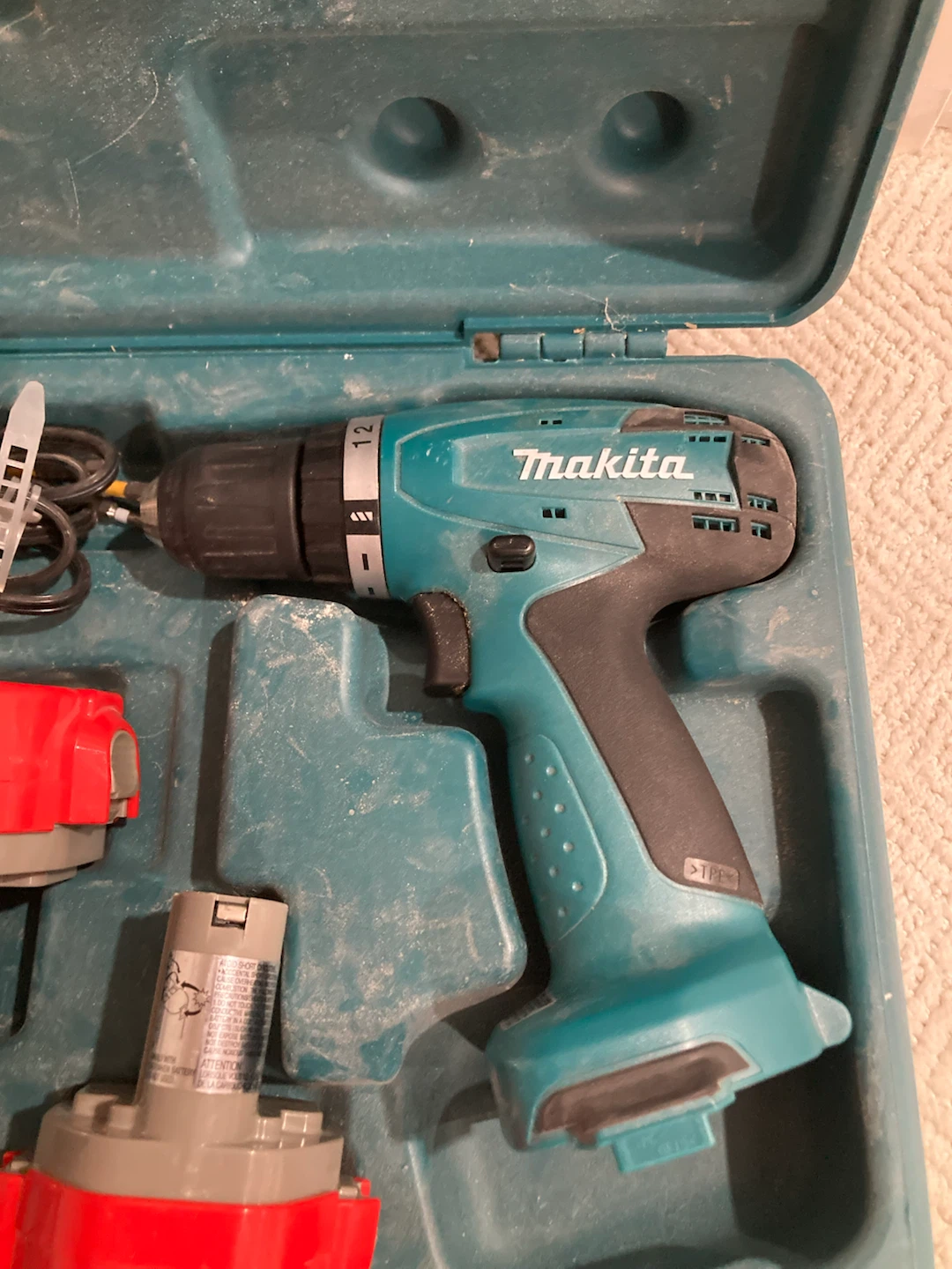 Makita 6271D 12V Cordless Drill with Case and Charger - photo 2