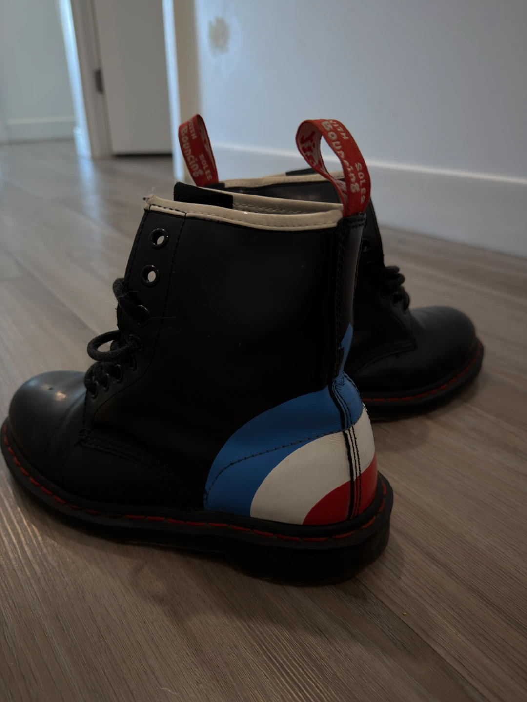 Dr. Martens Black Leather boots. Collector edition. - photo 2