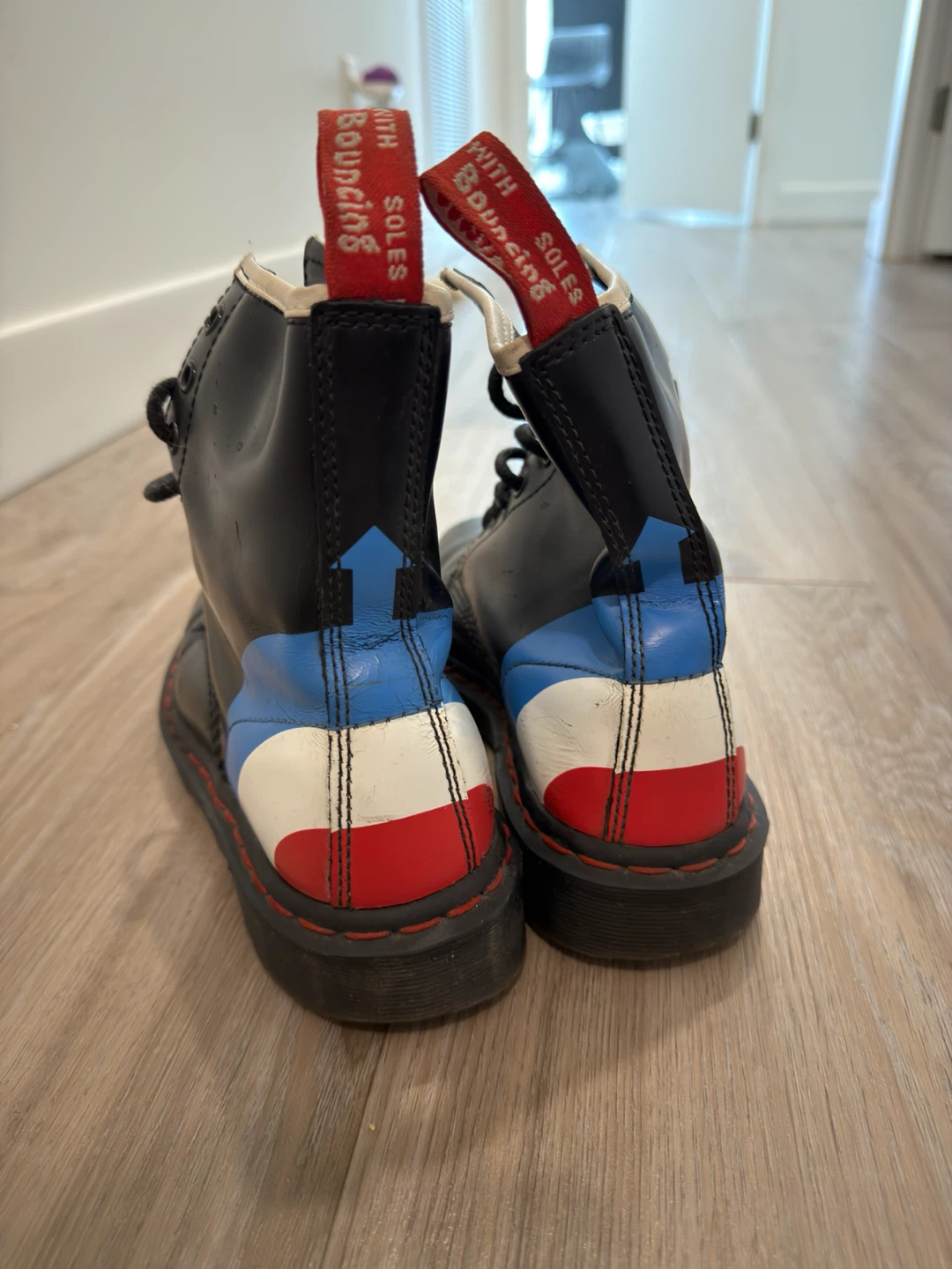 Dr. Martens Black Leather boots. Collector edition. - photo 3