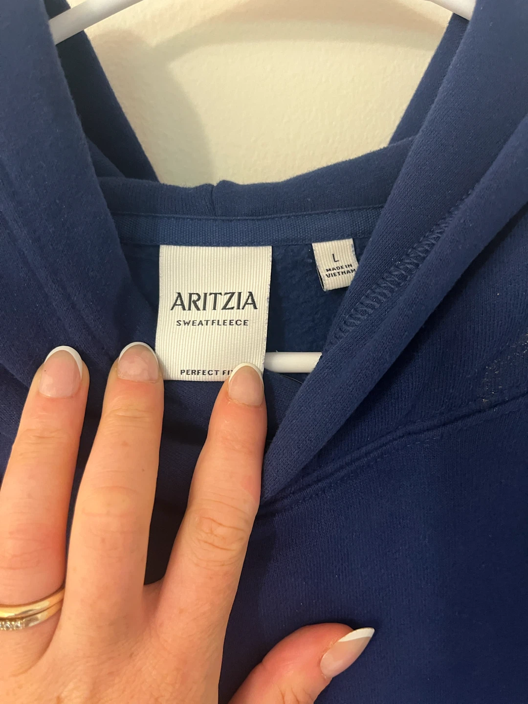 ARITZIA Navy Blue Sweatfleece Hoodie - photo 2
