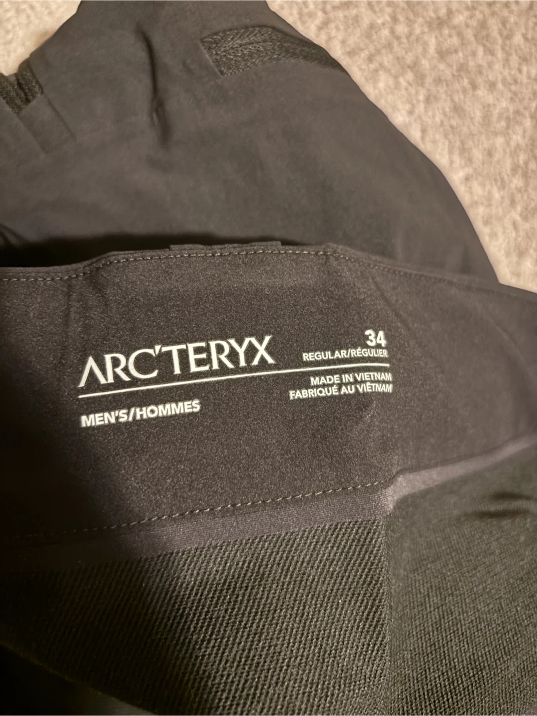 Arc'teryx Men's Regular Fit Pants Size 34 - photo 2