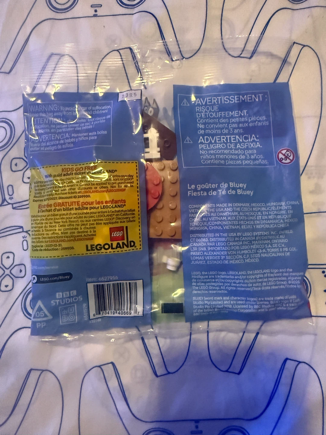 LEGO Bluey Tea Party Building Set 30687 - photo 2
