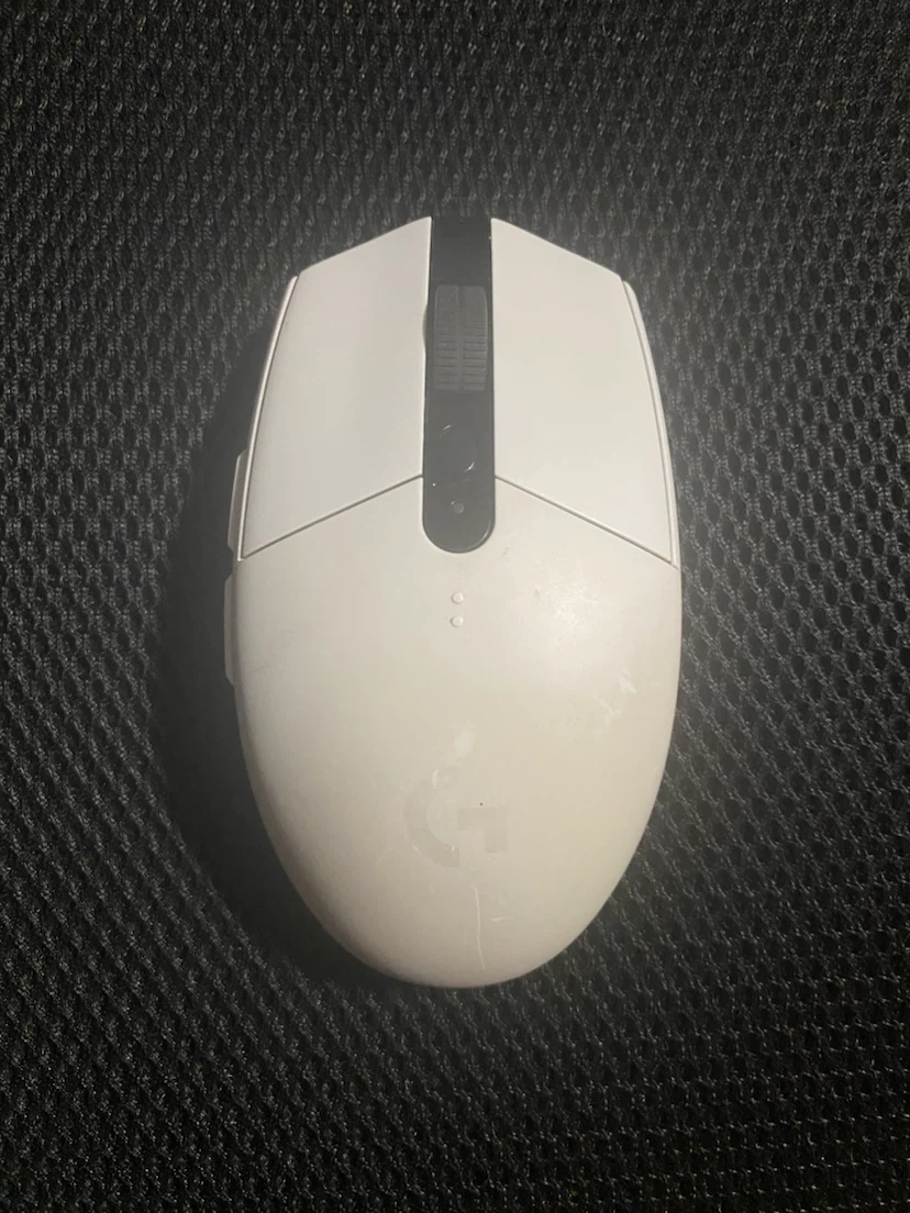 Logitech G305 LIGHTSPEED Wireless Gaming Mouse - White