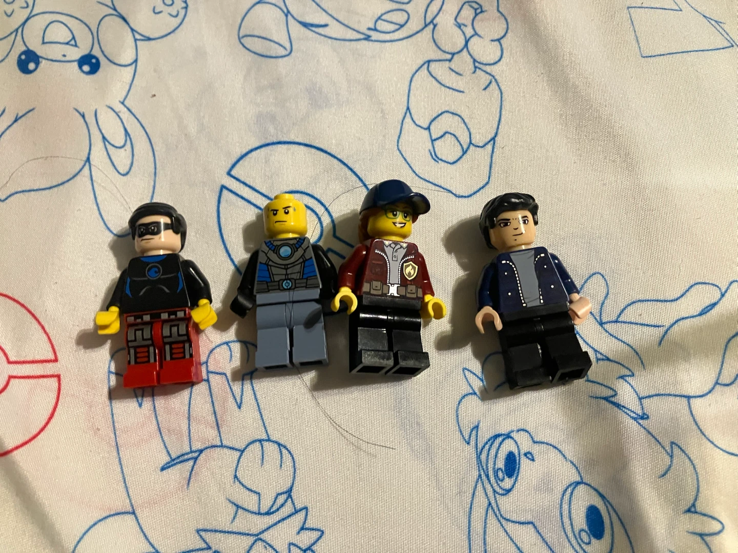 LEGO Minifigures - Set of 4