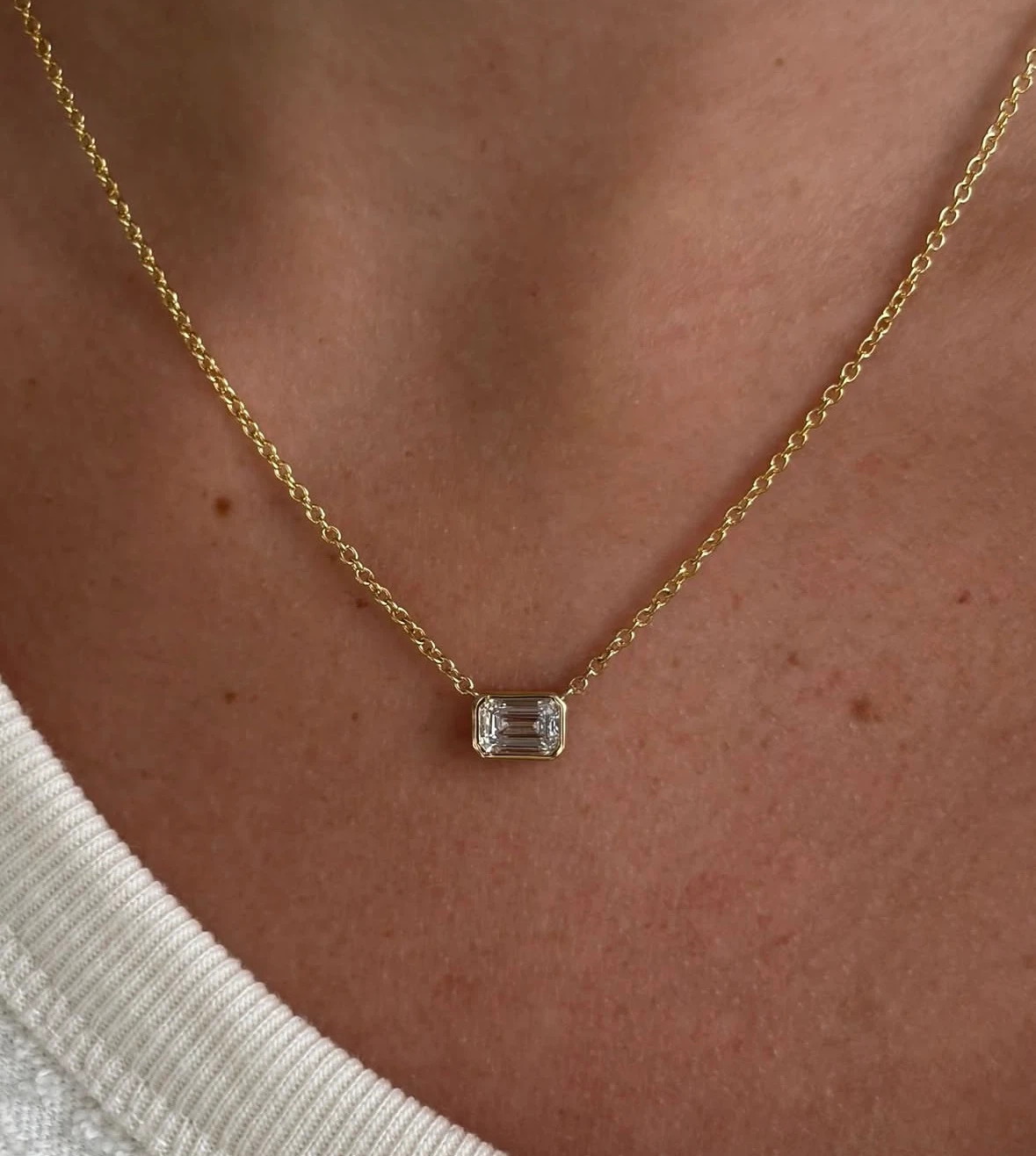 Gold Necklace with Emerald Cut Diamond Pendant