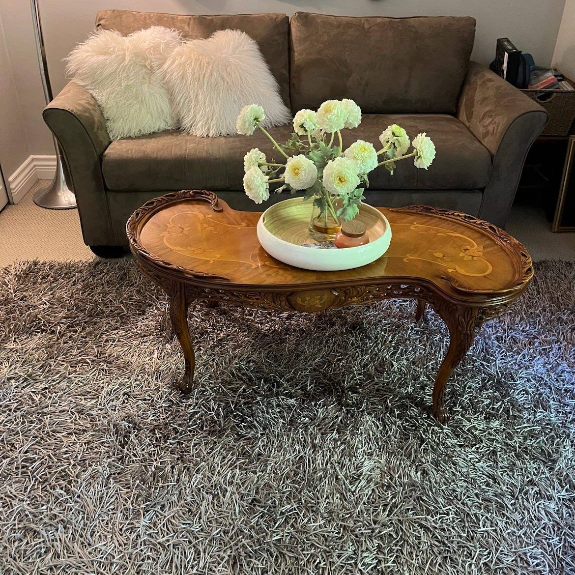 Beautiful rug for living room or bedroom