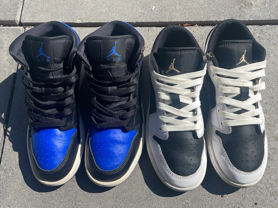Size 5.5y Jordan 1s 20$ each! - photo 2