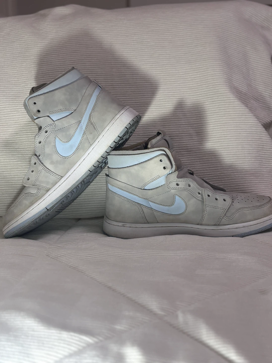 Jordan 1- Retro High Cool Grey, Light Blue- Size 10W/8.5M