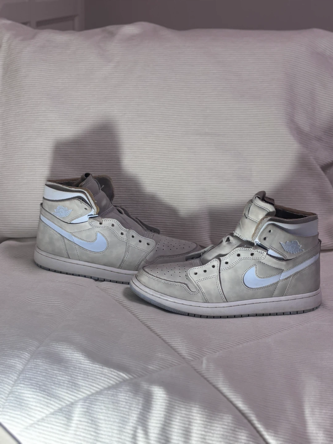 Jordan 1- Retro High Cool Grey, Light Blue- Size 10W/8.5M - photo 2
