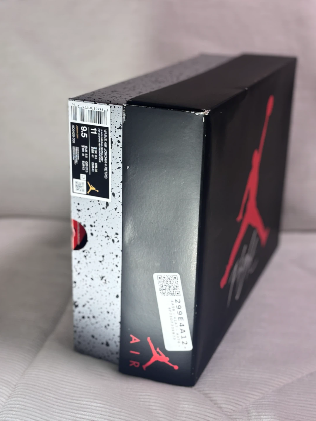 Jordan 4- Frozen Moments- Size 11W/9.5M - photo 3