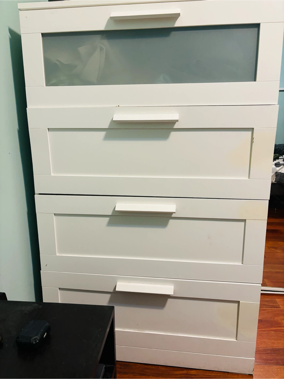 White 4-Drawer Dresser with Frosted Top Panel