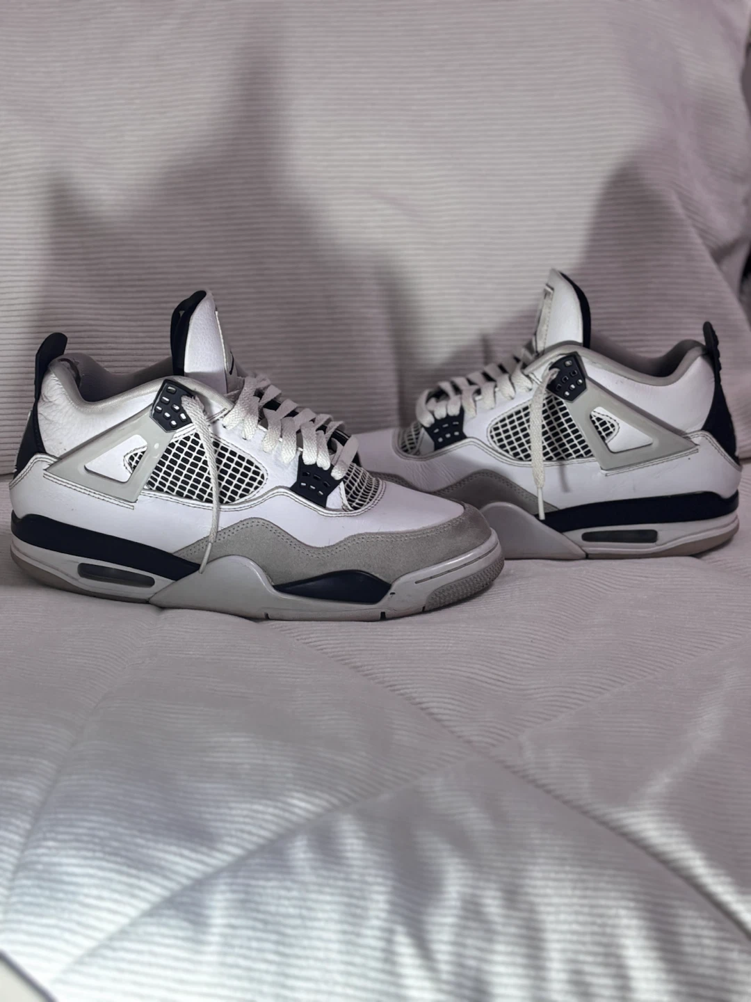 Jordan 4- Retro Military Black- Size 9.5M/11W