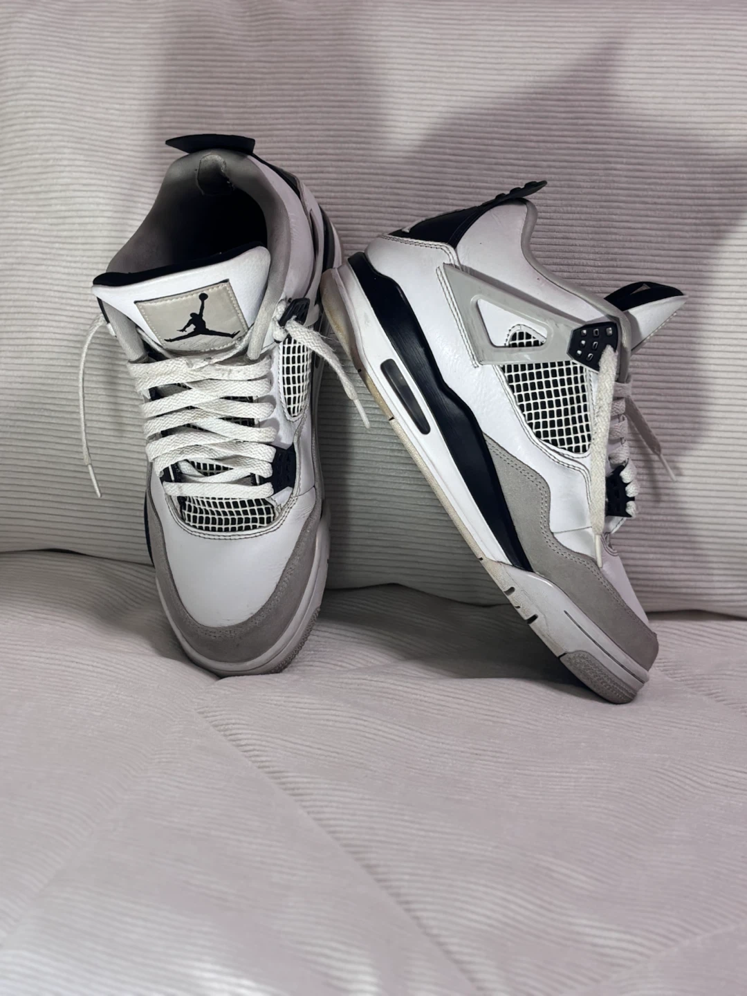 Jordan 4- Retro Military Black- Size 9.5M/11W - photo 2