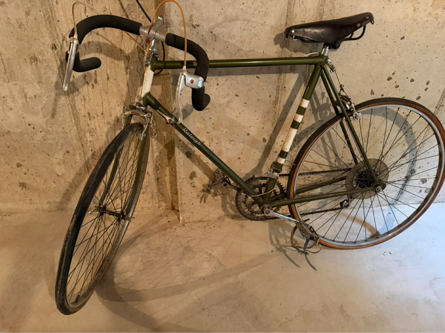 Raleigh Vintage Road Bike