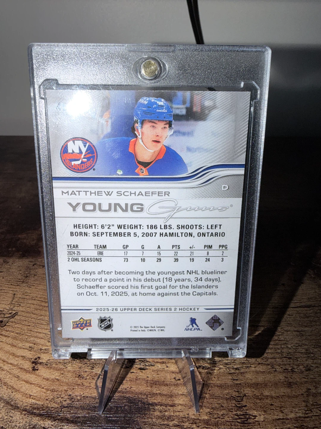 Matthew Schaefer 2025-26 Upper Deck Series 2 Hockey Card - photo 2