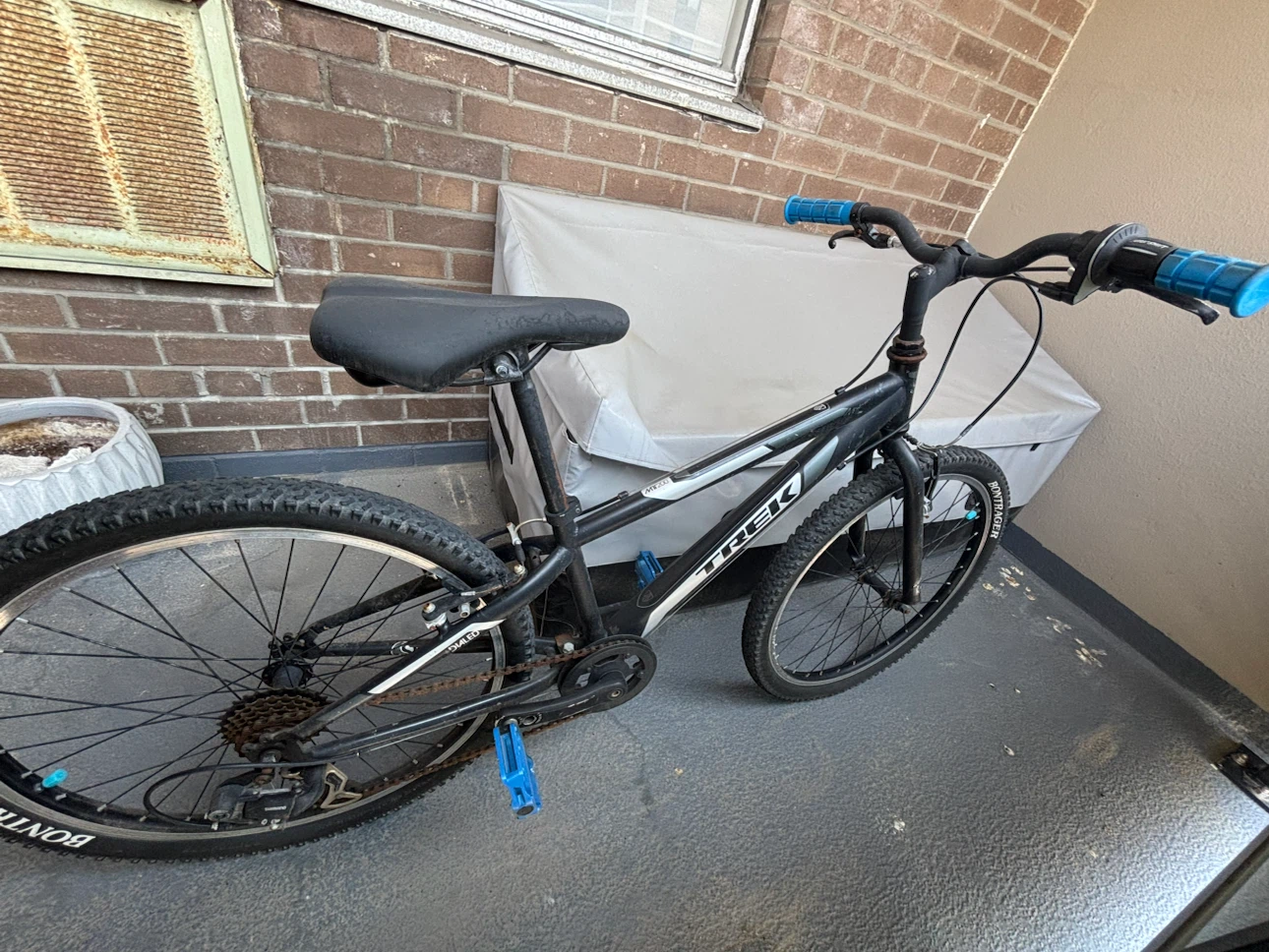 Trek Mountain Bike - photo 5