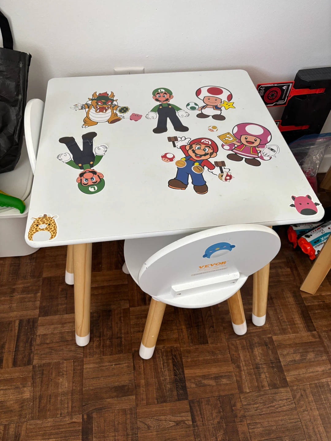Kids Table and Chair Set - photo 3