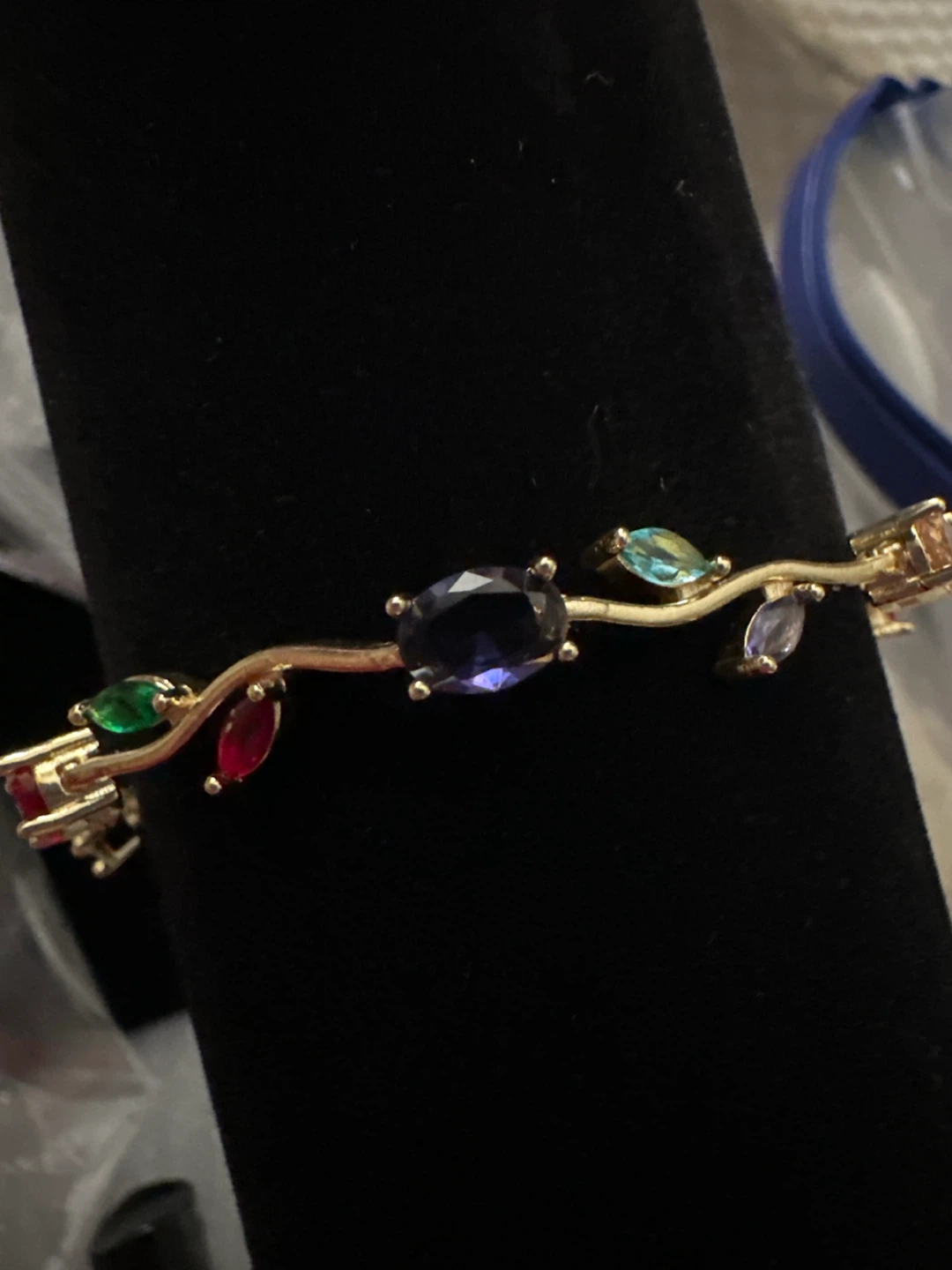 14kGold-laminated Multicolor Gemstone Leaf Bracelet - photo 4