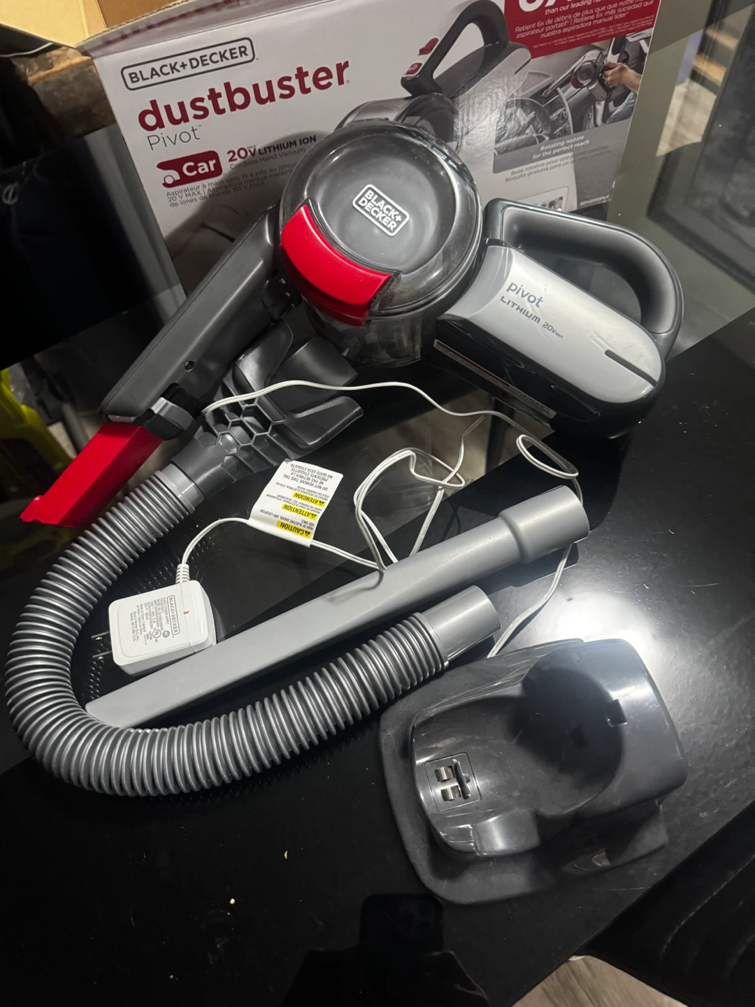 BLACK+DECKER dustbuster Pivot Car Vacuum - photo 2