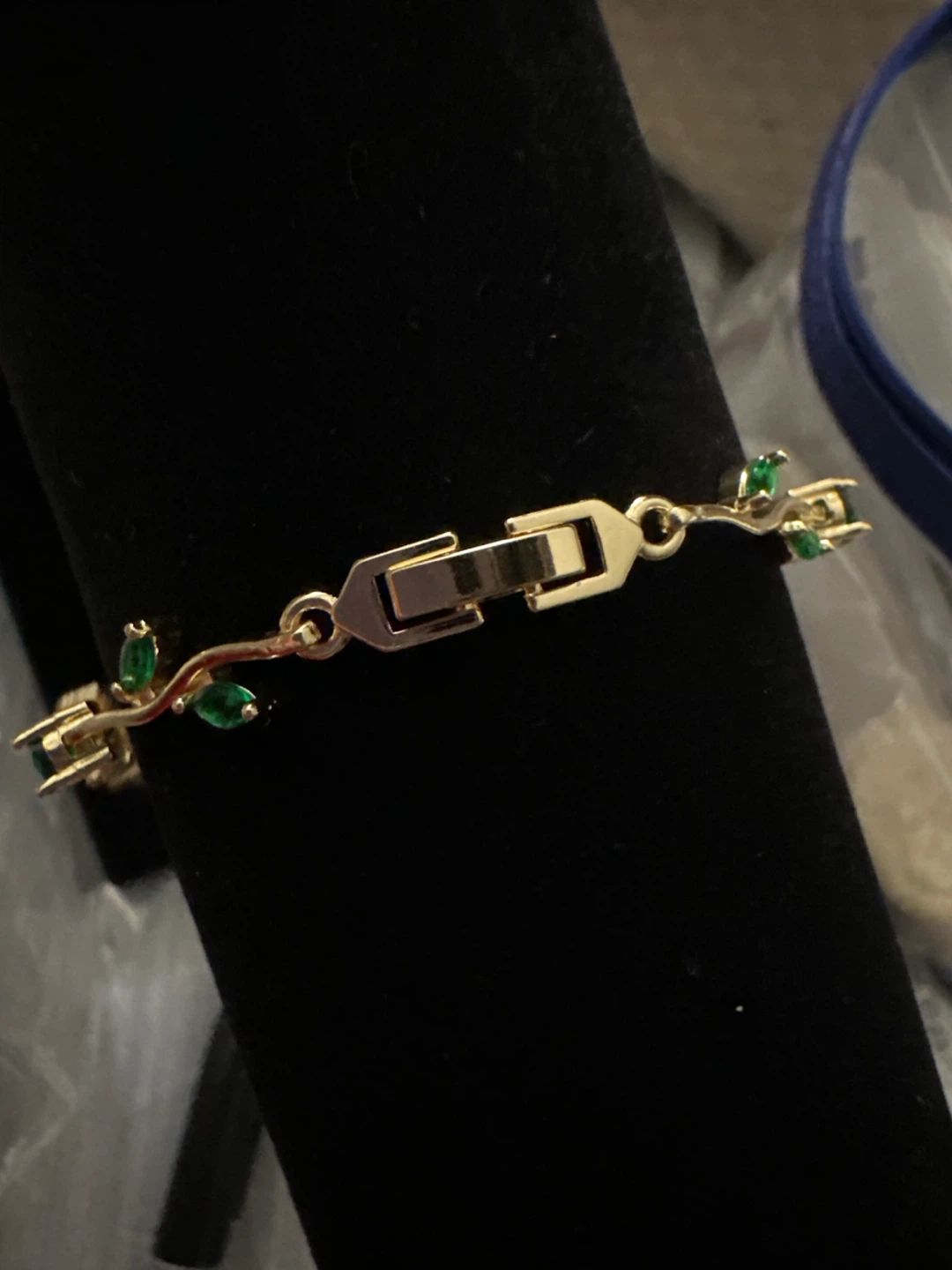 14k Gold laminated Bracelet with Green Stones - photo 4