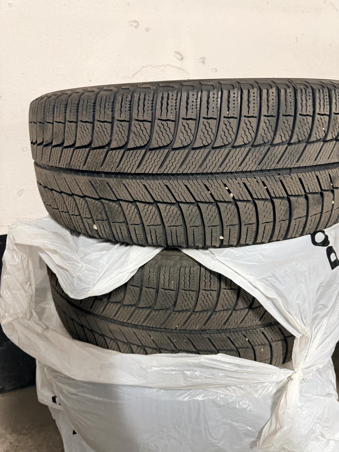 Michelin all season Rims & Tires 245/45/18 - photo 5