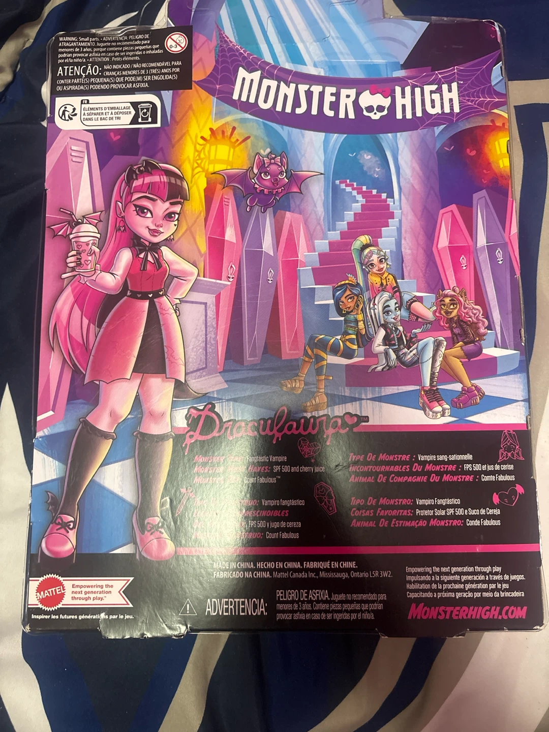 Sealed Monster High Draculaura Doll with Accessories - photo 2