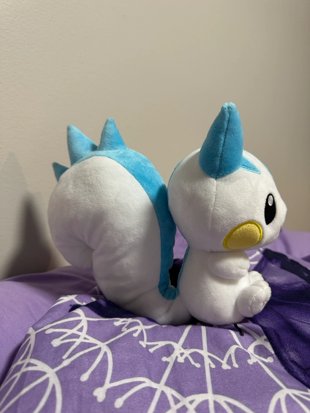 Pokemon Pachirisu Plush - photo 2