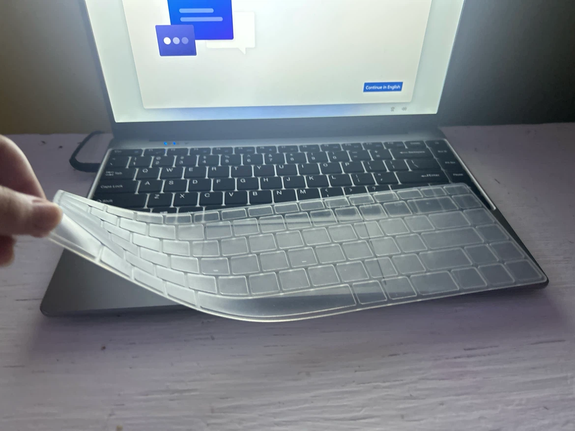 Notodd Laptop with Keyboard protecter and charger - photo 2