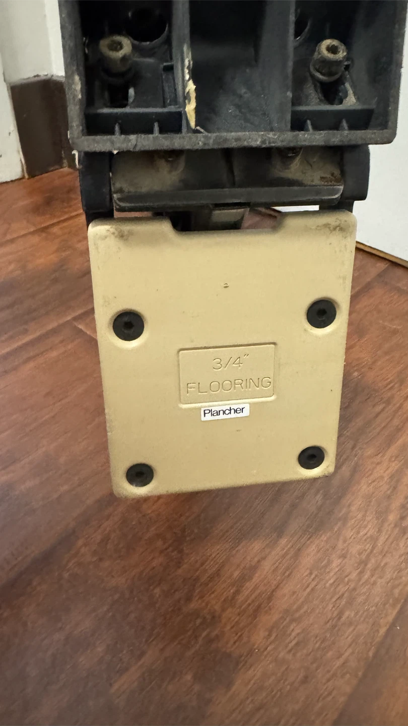Husky Flooring Nailer - photo 2